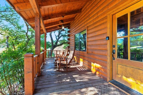 Cabin, 3 Bedrooms | Terrace/patio