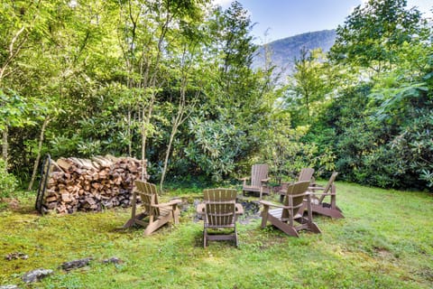 Highlands Vacation Rental | 6BR | 7BA | 5,022 Sq Ft | Small Step Required