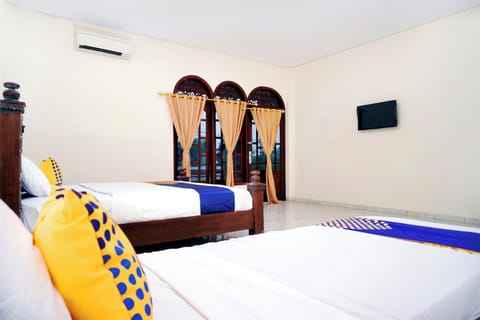 Economy Triple Room | WiFi (free), bed sheets