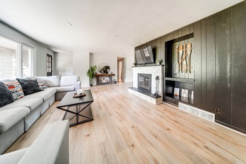 House (3 Bedrooms) | Interior