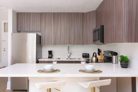 "Dine in style with family and friends."