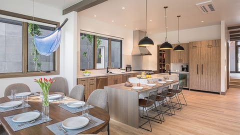 Dining Area, Main Level - Riverlight Lodge.