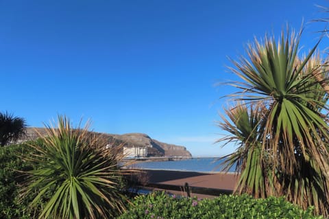 Cottage | Beach | Beach nearby