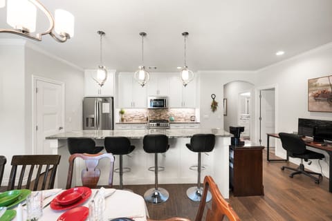 Fully Equipped Kitchen | Stainless Steel Appliances, Microwave & Coffee Bar | Ideal for Home-Cooked Meals & Daily Convenience