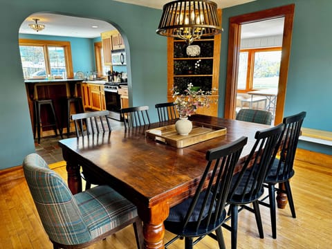 Dining room - main house