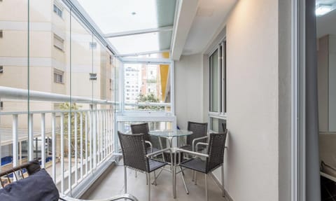 Basic Apartment | Terrace/patio