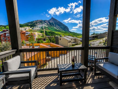 Private balcony with sweeping mountain views
