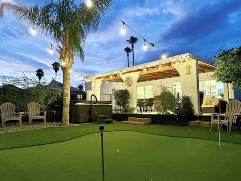 Enjoy Tucson night skies playing putt putt or lounging in the hot tub
