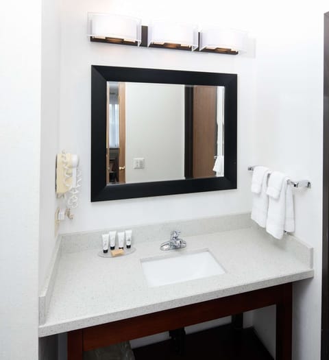 Free toiletries, hair dryer, towels