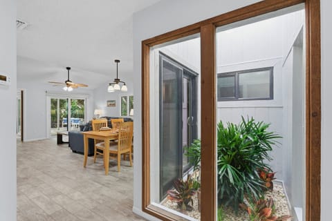Villa, Multiple Beds, Patio, Pool View (Sea Woods Villa 4350) | Interior