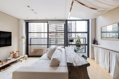 Comfort Apartment, City View | Living area