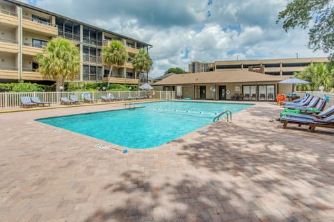 Myrtle Beach Vacation Rental | 2BR | 2BA | 900 Sq Ft | Stairs to Enter