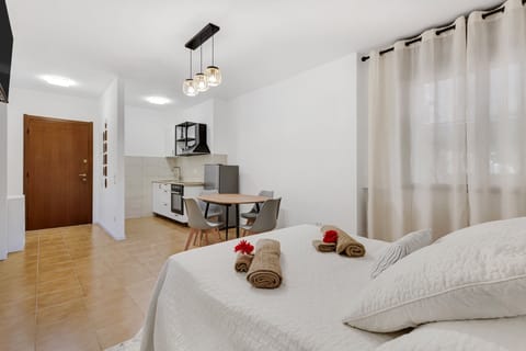 Comfort Apartment | Living area