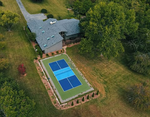 Welcome to Pickleball Lodge at Ten Acre Wood!