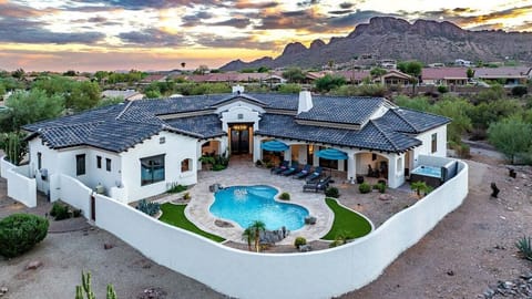 Welcome to Golden View Estate!!