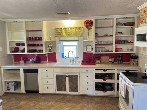 Fully stocked kitchen to cook your meals!