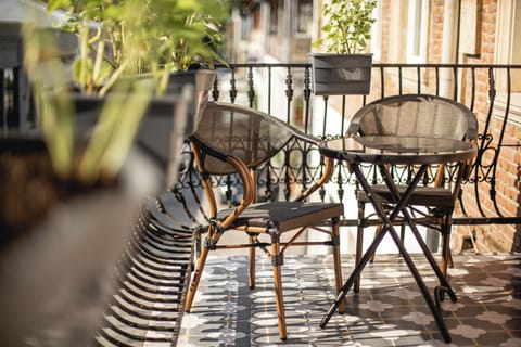 Deluxe Double Room, 1 King Bed | Terrace/patio