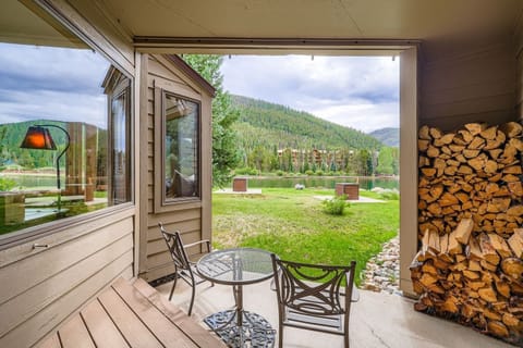 Condo, 1 Bedroom | Outdoor dining