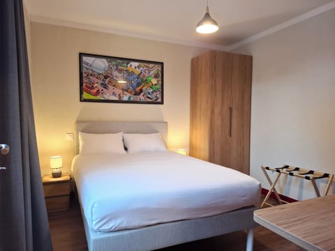 Standard Double Room | Desk, blackout drapes, free WiFi