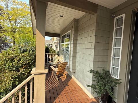 Front Porch to relax