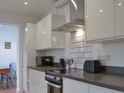 Kitchen | Number 42, Scarborough