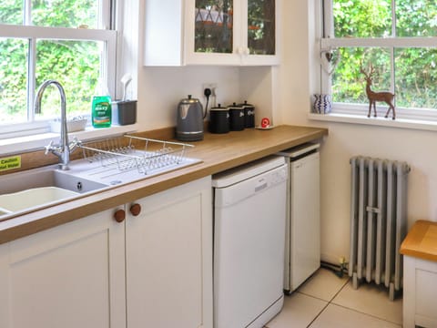 Kitchen | Holly Cottage, Angle