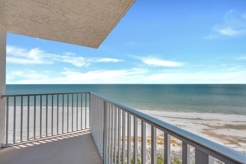 Perfect gulf view from your penthouse condo