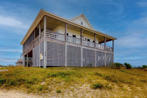 CAR03: The Beach House | Front Exterior
