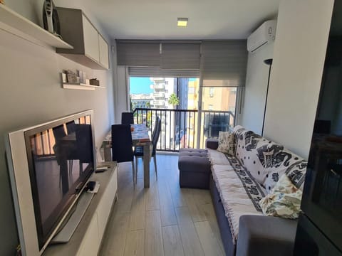 Apartment | Dining