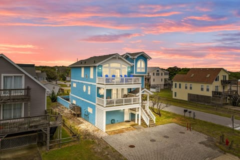 NH1201: The Blue Crab | Front Exterior