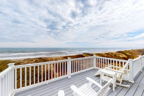 OSO59: Ocean Sunrise | Deck | Seating | Ocean view