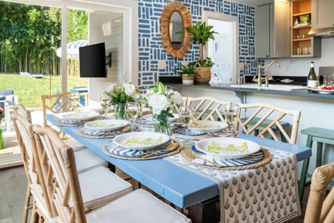 Fully stocked w all the options you need for a lovely table.