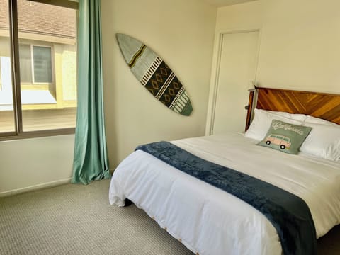 Queen bedroom