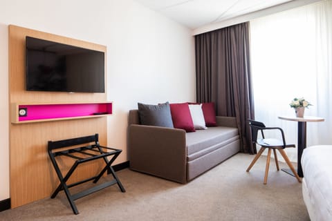 Standard Double Room, 1 Double Bed with Sofa bed | Premium bedding, in-room safe, individually decorated