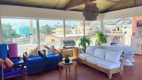 Apartment, 3 Bedrooms, Smoking, Terrace | Living room