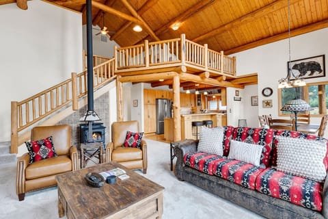 Great room with a view of the loft space.