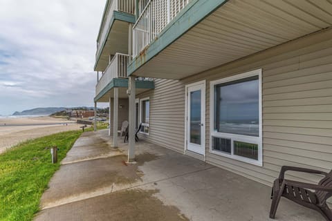 A perfect place to sit and enjoy your morning coffee