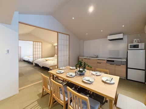 Luxury Apartment | Iron/ironing board, free WiFi