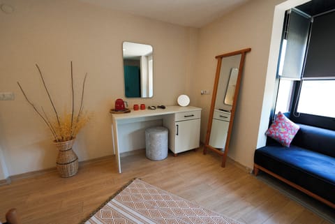 Deluxe Double Room, Balcony, Garden View | In-room safe, blackout drapes, soundproofing, iron/ironing board