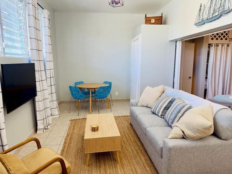 Lots of windows for natural light, tv w/ streaming and internet included. 