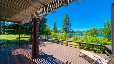 Your private deck overlooking the Mill Pond and Penman Peak