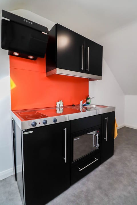 Apartment | 1 bedroom, desk