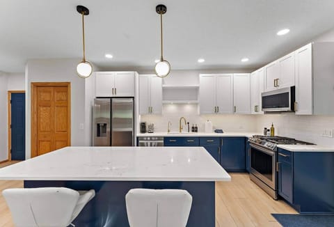 Full Kitchen 1 - Lower Level 