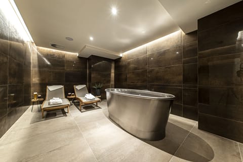 Sauna, steam room, hot stone massages, sports massages, body scrubs