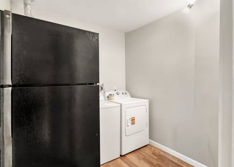 Extra refrigerator and washer/dryer