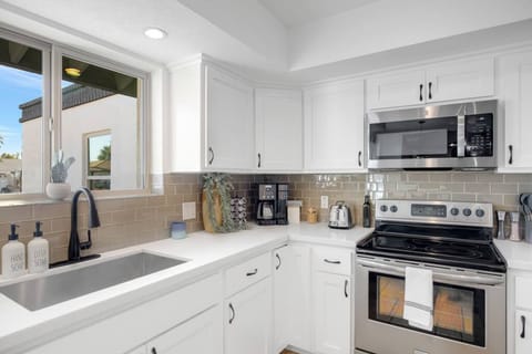 House | Private kitchen