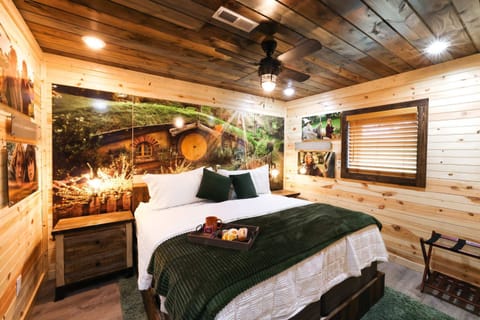 House, Accessible | 6 bedrooms, high-speed internet