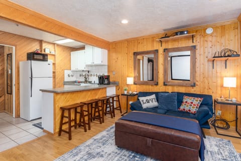 House | 1 bedroom