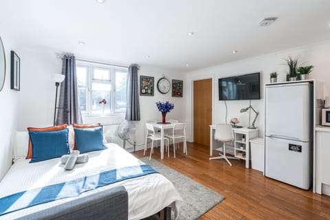 House | 1 bedroom