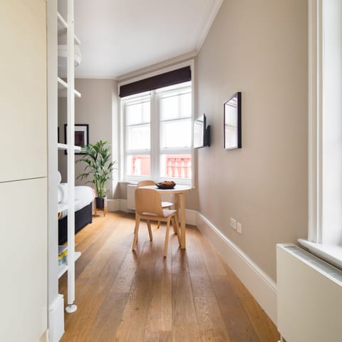 House | 1 bedroom